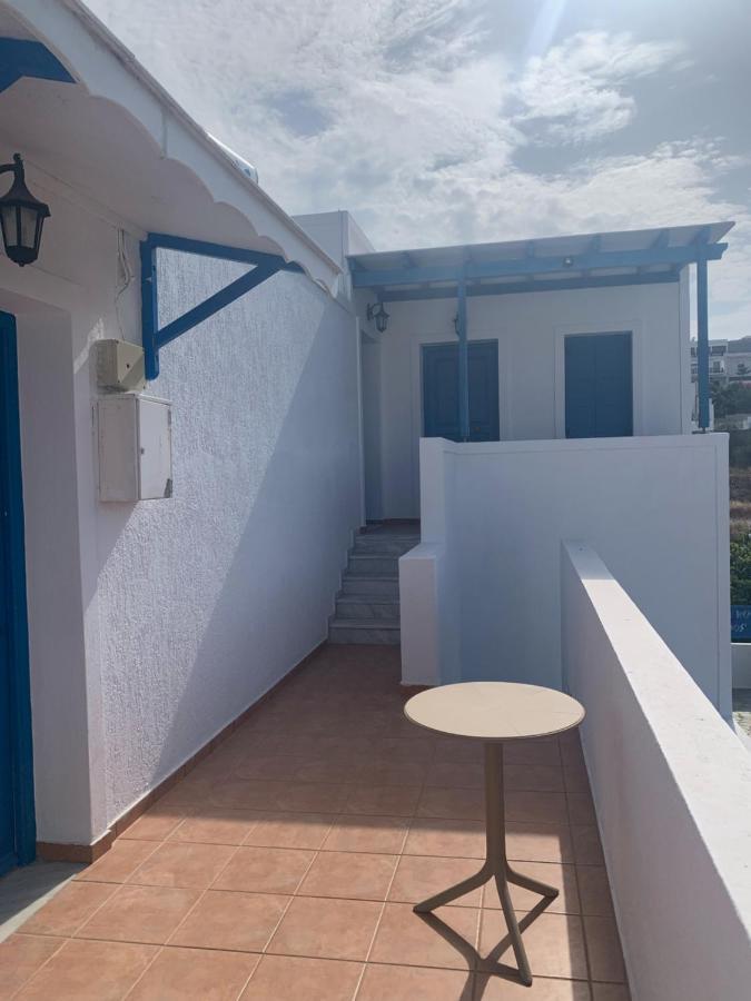 Manousos Rooms Adamantas  Exterior foto