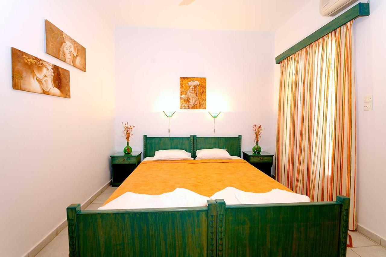 Manousos Rooms Adamantas  Exterior foto
